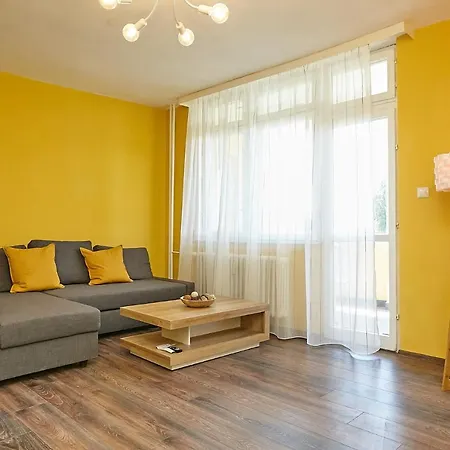 Sunset Smart 아파트 *