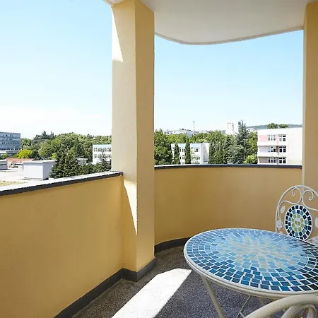 アパート Sunset Smart ヴァルナ